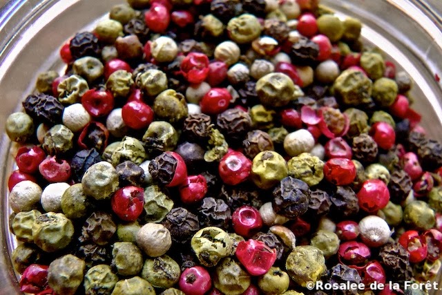 picture of black pepper
